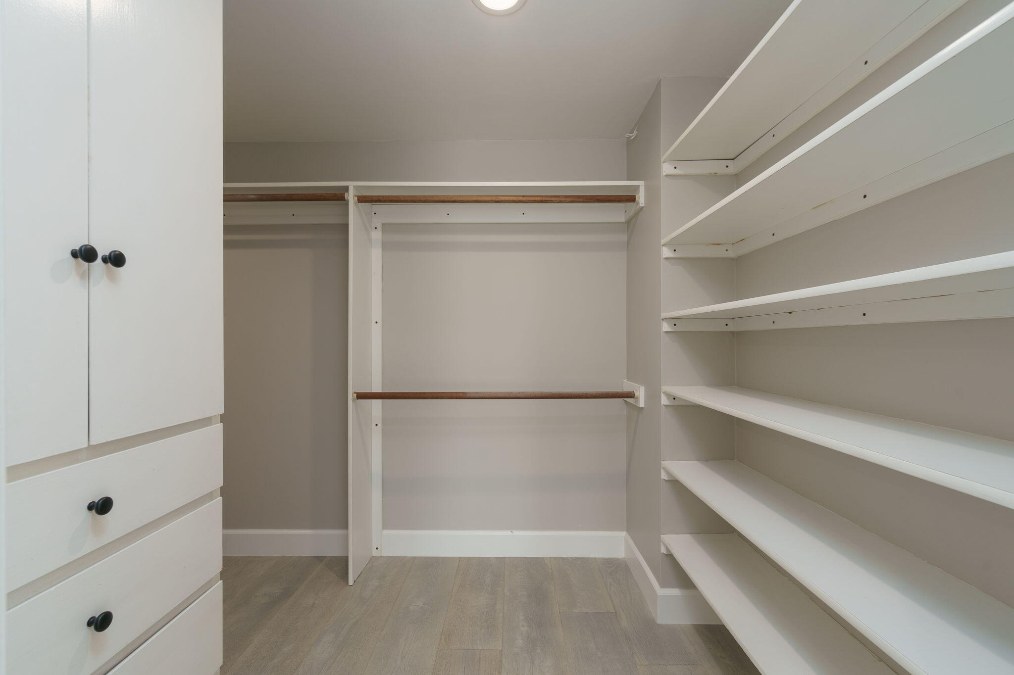 5235 Sealane Way Oxnard, CA 93035 - Photo 18 of 53 a view of walk in closet with empty racks