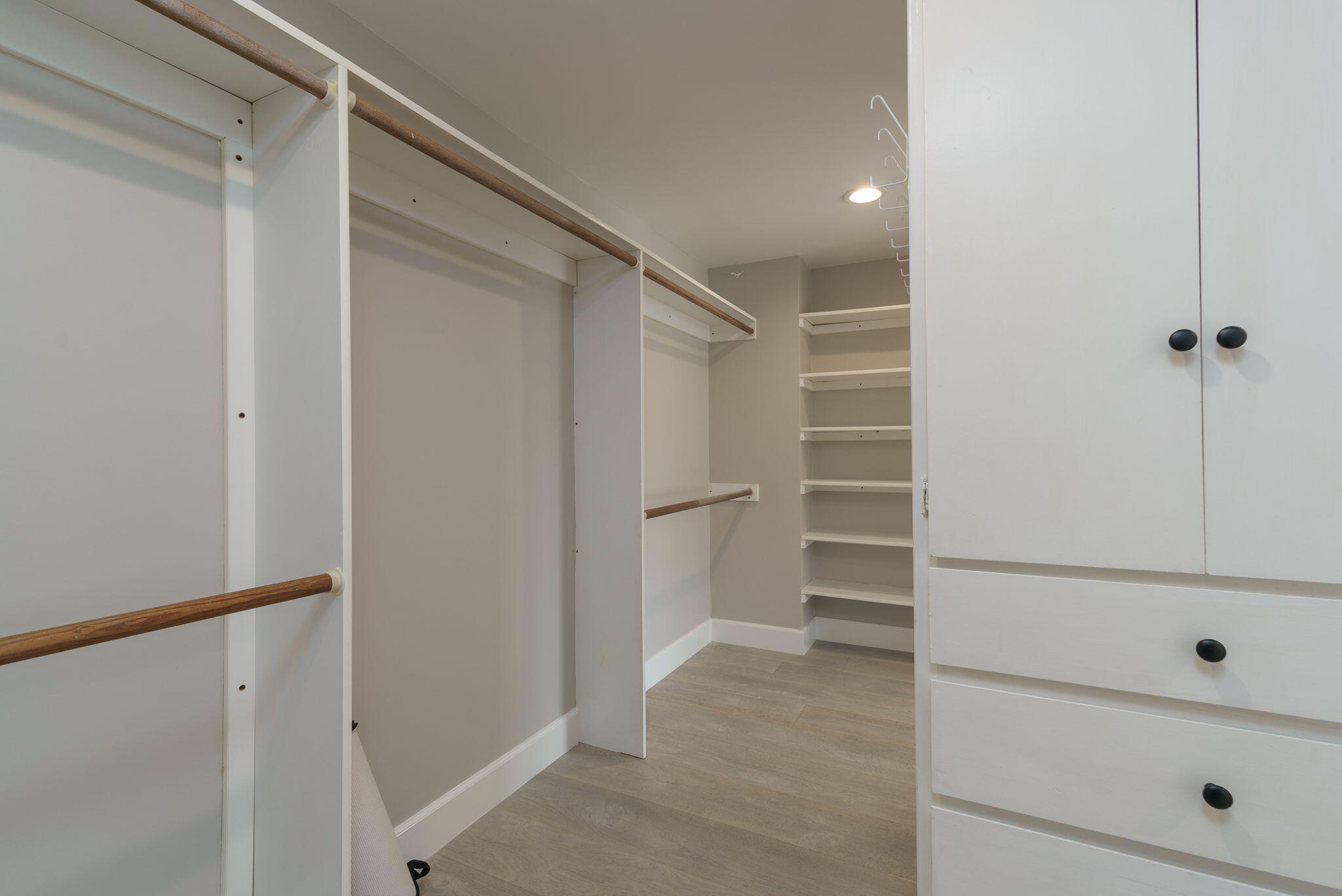 5235 Sealane Way Oxnard, CA 93035 - Photo 19 of 53 a view of an empty walk in closet