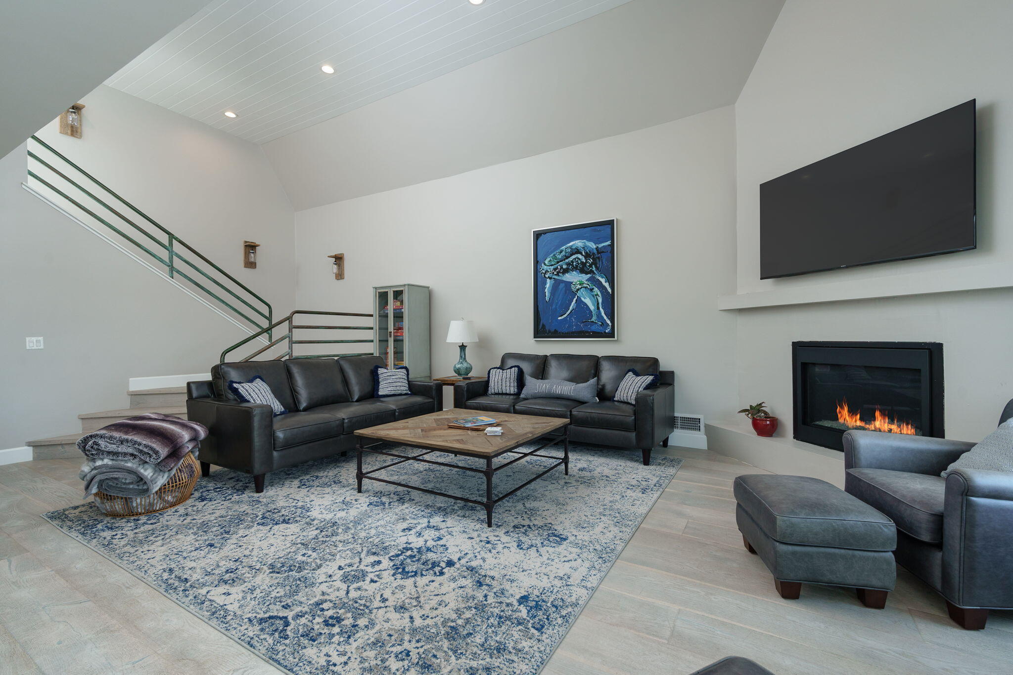 5235 Sealane Way Oxnard, CA 93035 - Photo 24 of 53 a living room with furniture and a flat screen tv