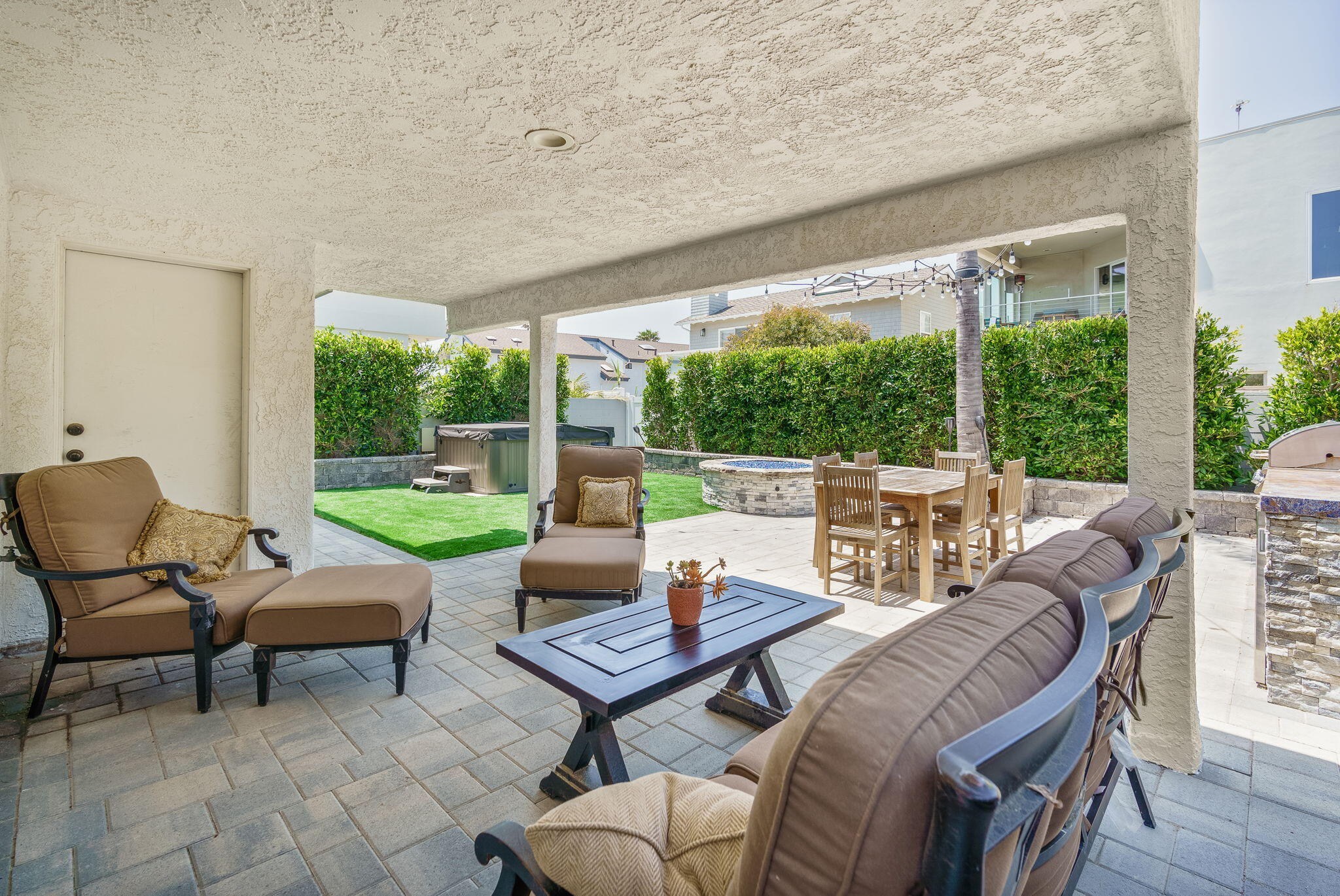 5235 Sealane Way Oxnard, CA 93035 - Photo 35 of 53 a outdoor living space with furniture and garden view