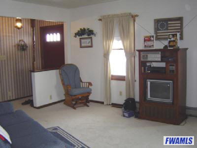 11636 North County Line Road East Spencerville, IN 46788 - Photo 3 of 11