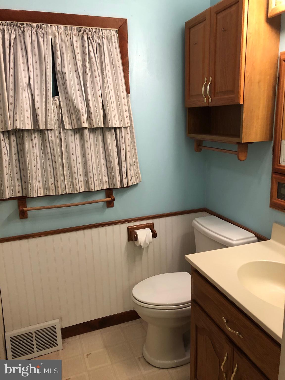 820 Bentley Road Lindenwold, NJ 08021 - Photo 17 of 29