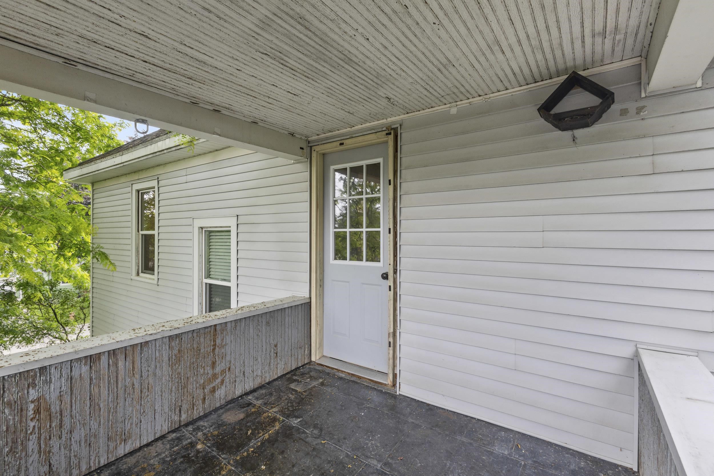 325 South Bridge Street Markesan, WI 53946 - Photo 28 of 41