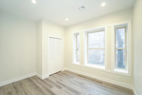 $5,000 | 424 Marlborough Street, Unit 1, Boston, MA 02115