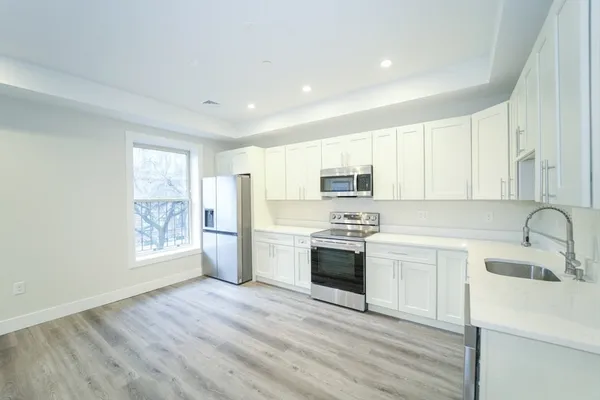 $5,000 | 424 Marlborough Street, Unit 1, Boston, MA 02115