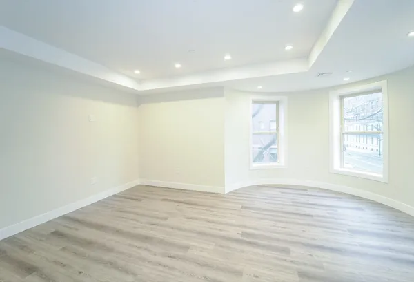 $5,000 | 424 Marlborough Street, Unit 1, Boston, MA 02115