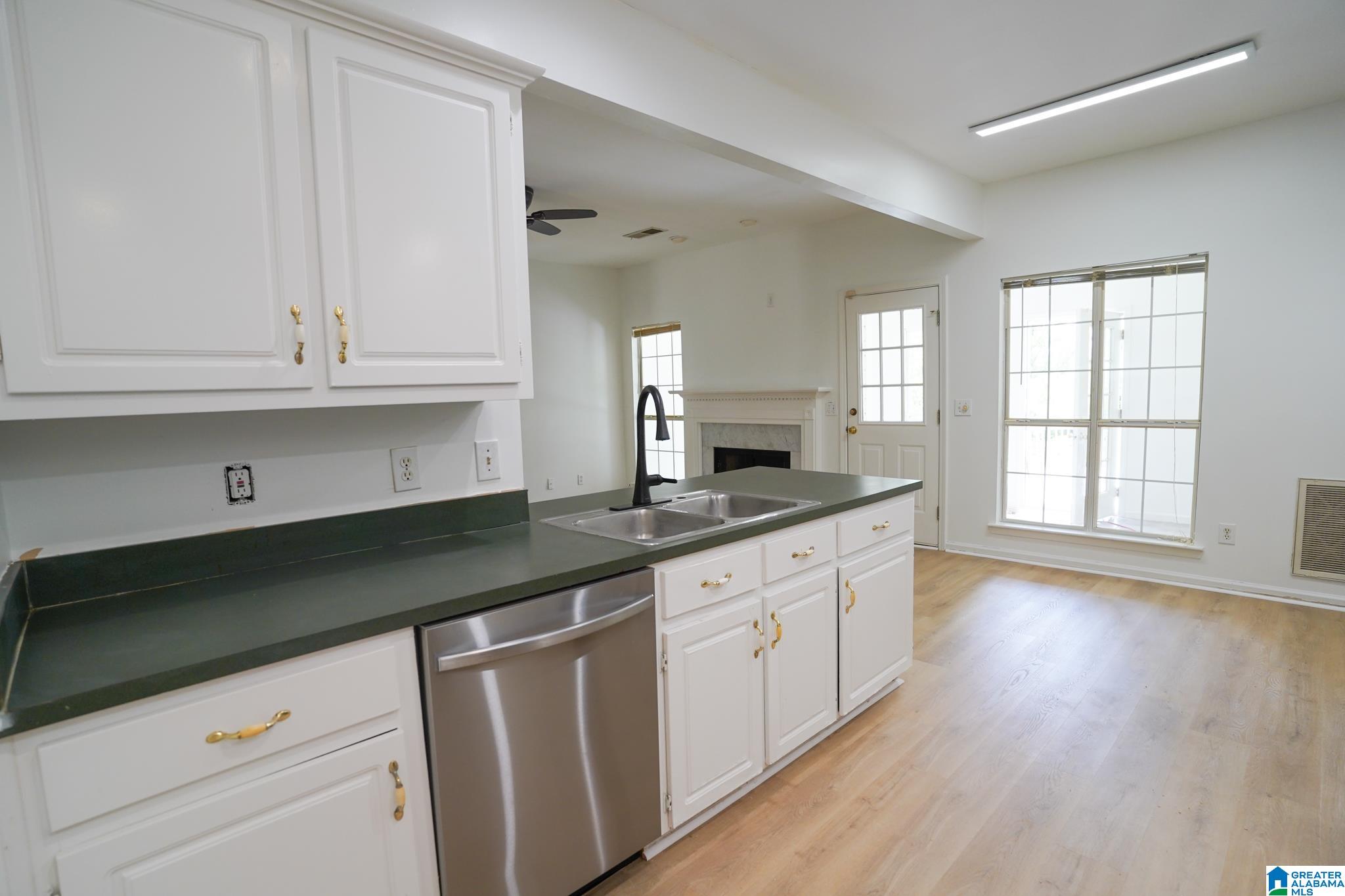 253 Cambrian Ridge Trail Pelham, AL 35124 - Photo 13 of 57