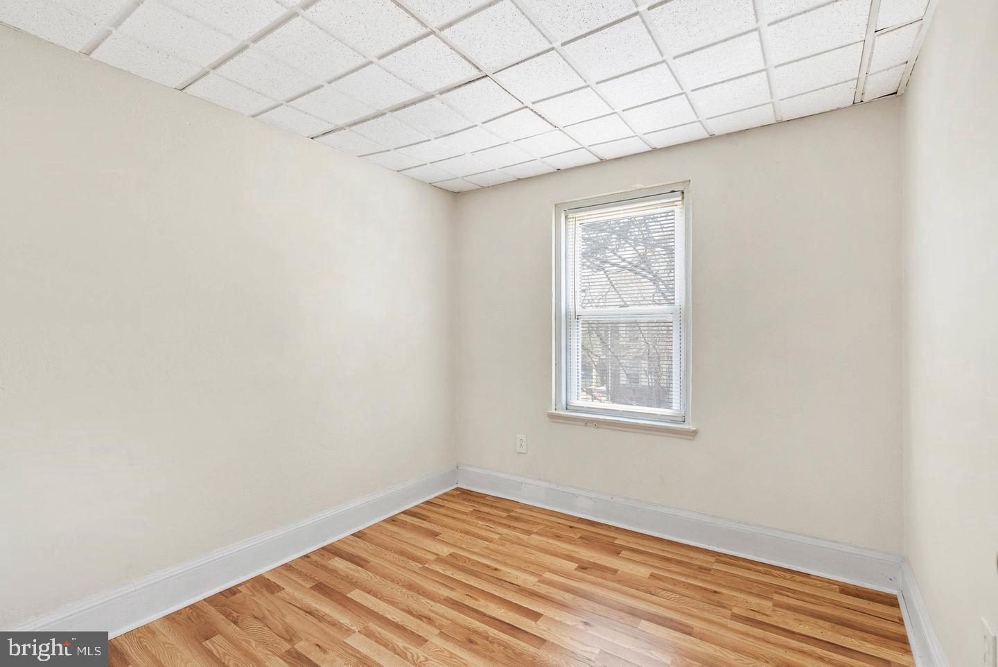 2788 North Constitution Road Camden, NJ 08104 - Photo 10 of 20 Bright and airy blank canvas room.
