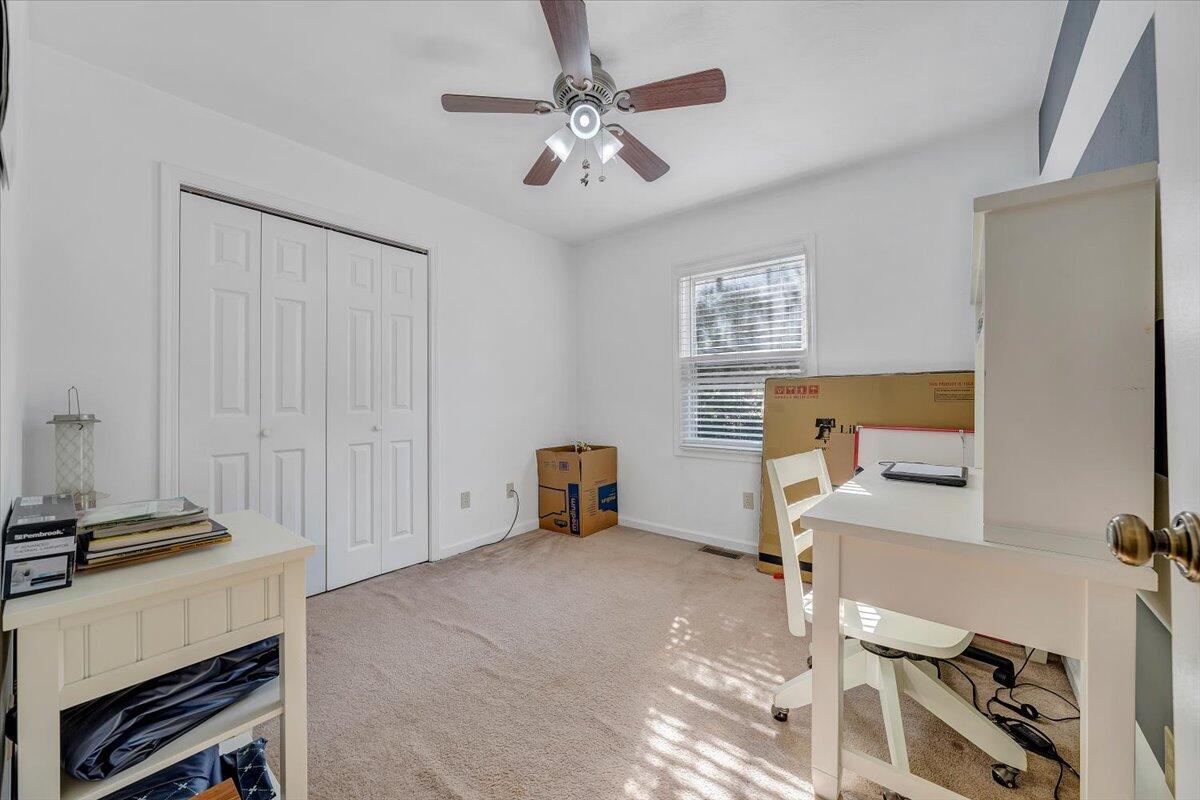 1313 Ross Road Vinton, VA 24179 - Photo 13 of 30 13-MIB09548