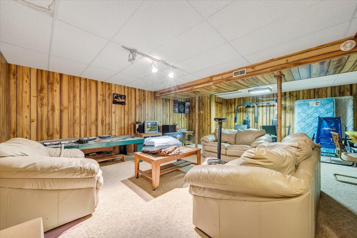 1313 Ross Road Vinton, VA 24179 - Photo 14 of 30 14-MIB09551
