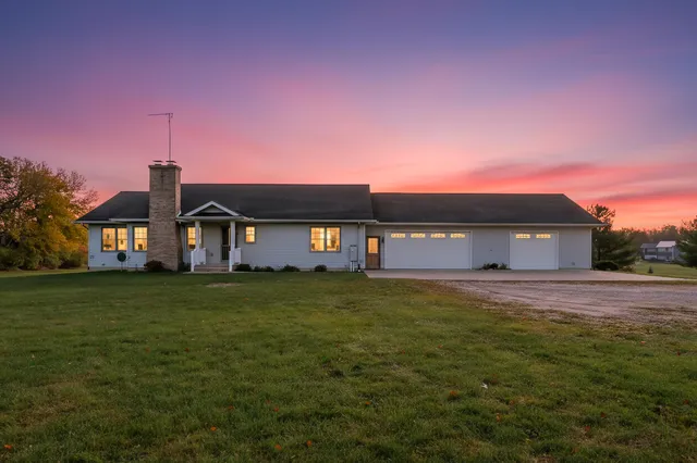 $545,000 | 26088 Wasepi Road, Centreville, MI 49032