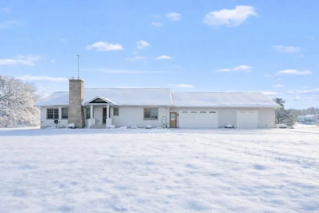 $545,000 | 26088 Wasepi Road, Centreville, MI 49032
