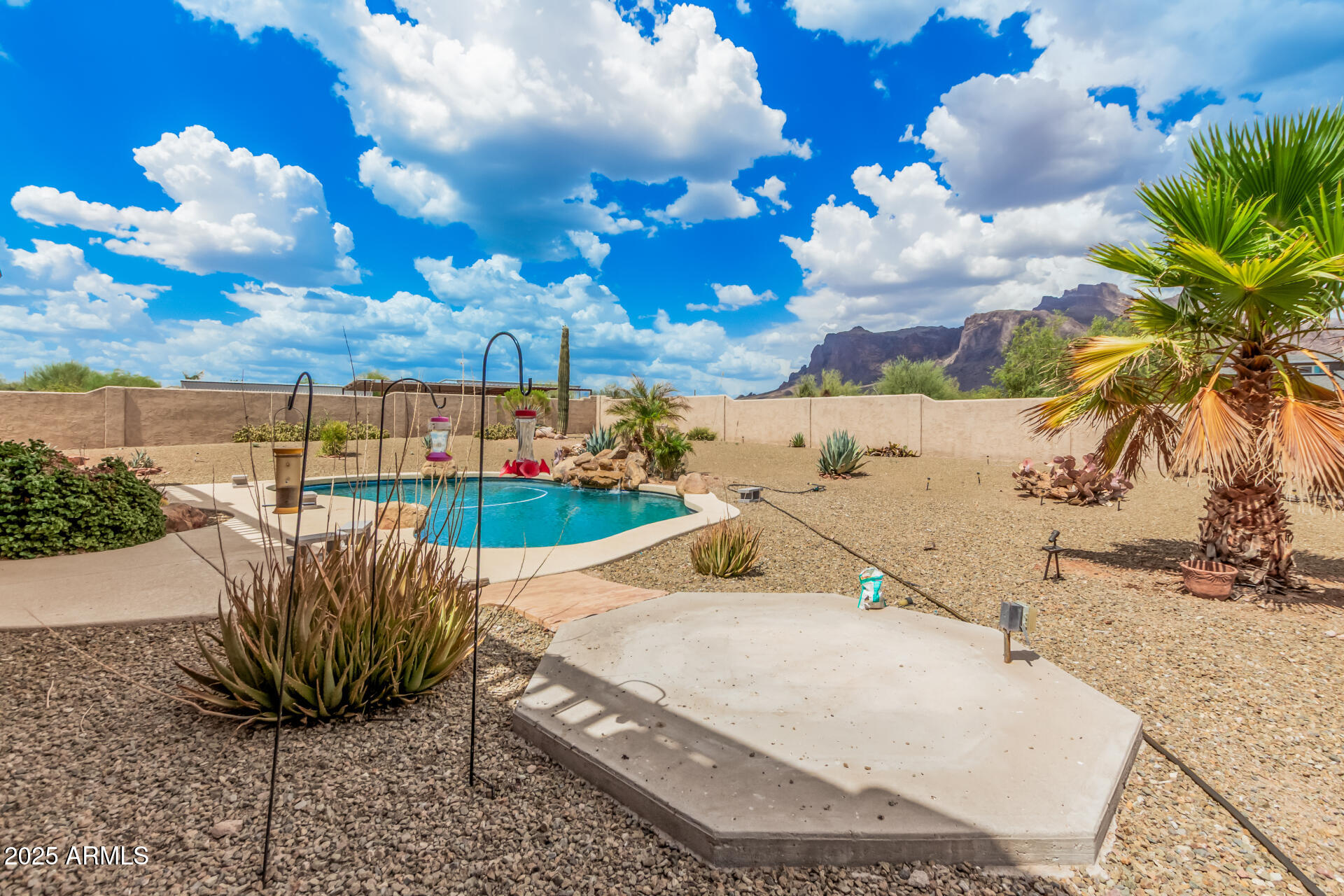 1025 North Boyd Road Apache Junction, AZ 85119 - Photo 37 of 60 a view of a terrace