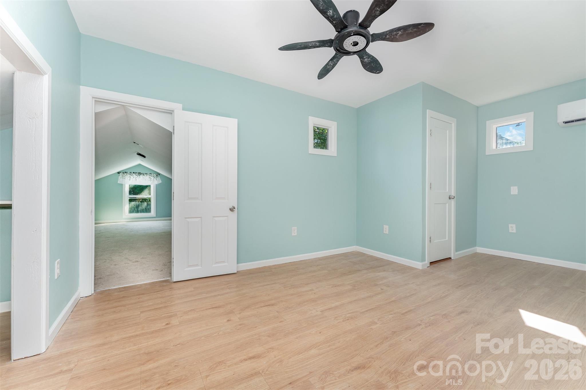 1906 New Garden Road Greensboro, NC 27410 - Photo 18 of 35