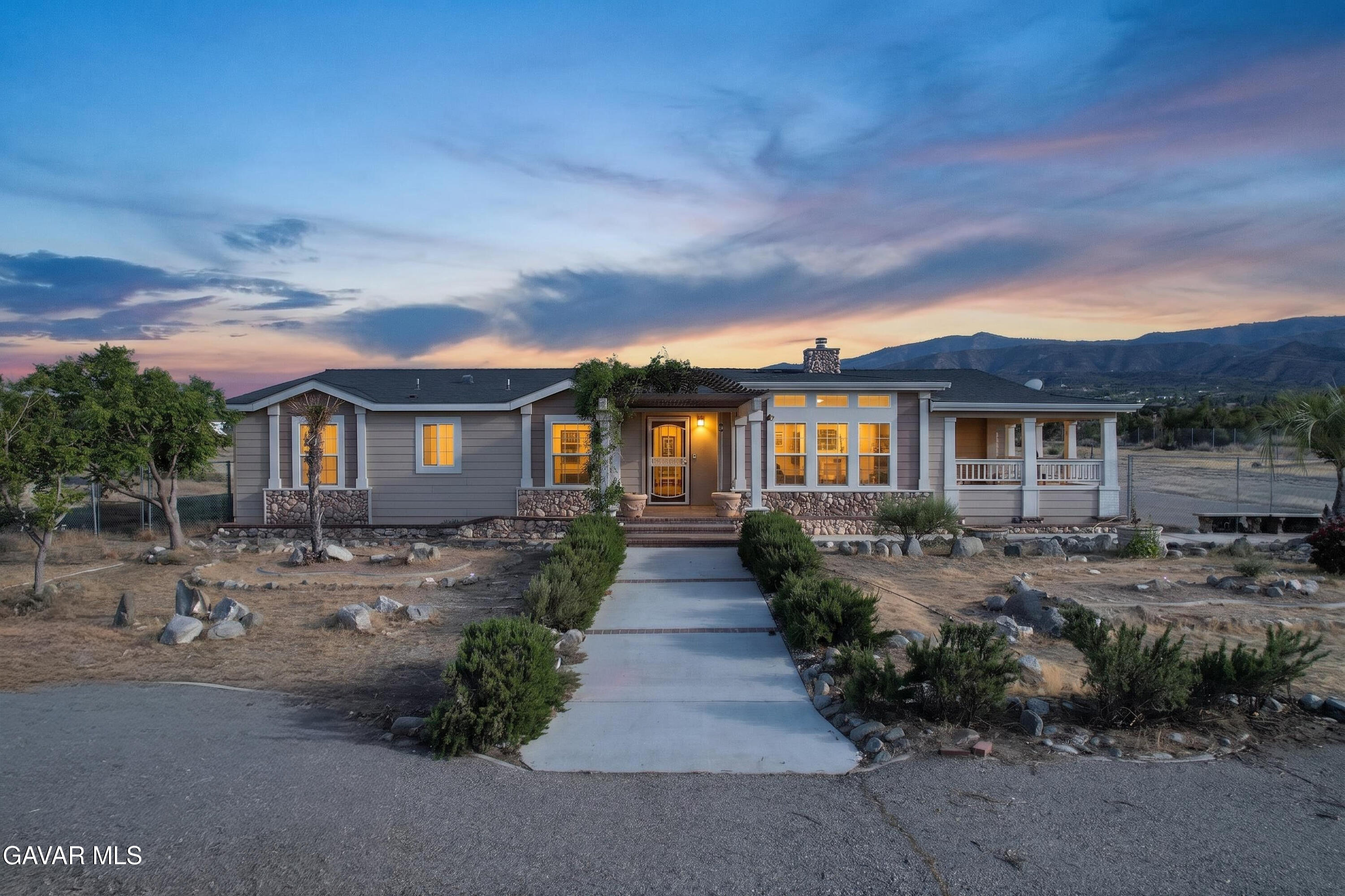 2629 Phelan Road Pinon Hills, CA 92372 - Photo 2 of 54 DJI_0752#twilight