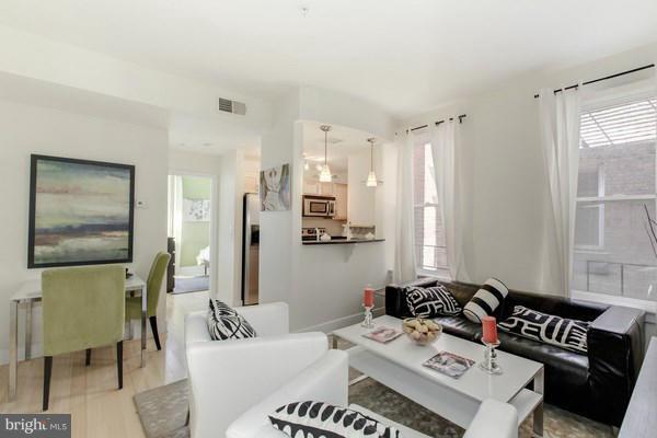 1108 Columbia Road Northwest, Unit 108 Washington, DC 20009 - Photo 2 of 12 Living Room