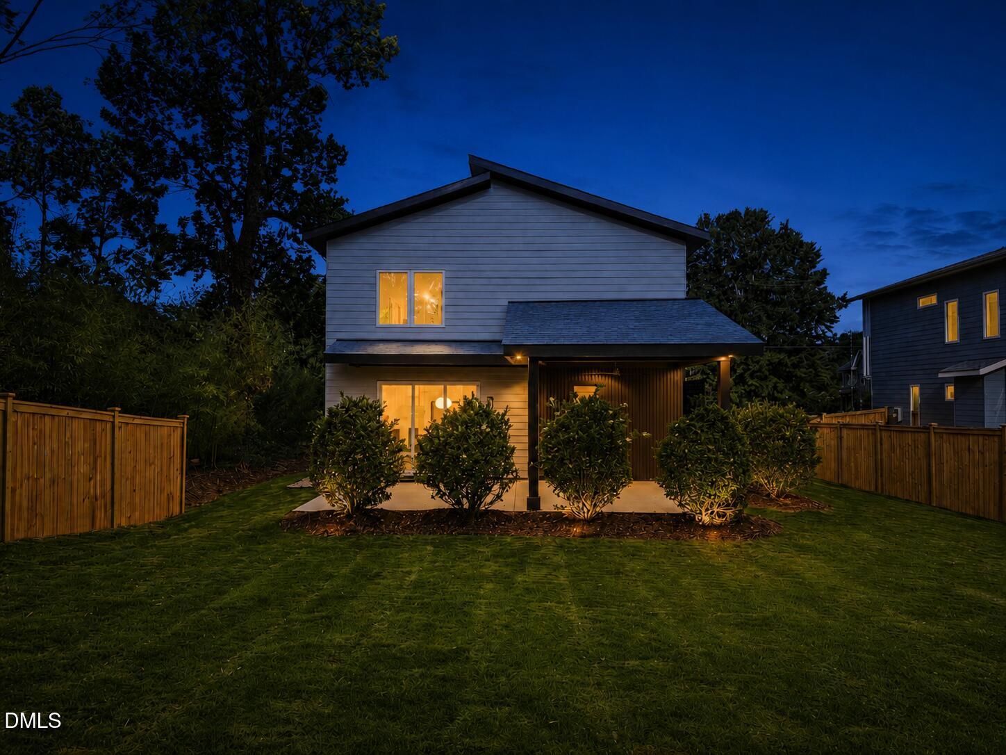 twilight rear elev - 509 Colleton