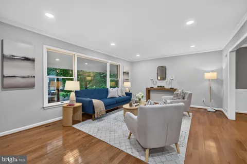$925,000 | 2270 Glenmore Terrace, Rockville, MD 20850