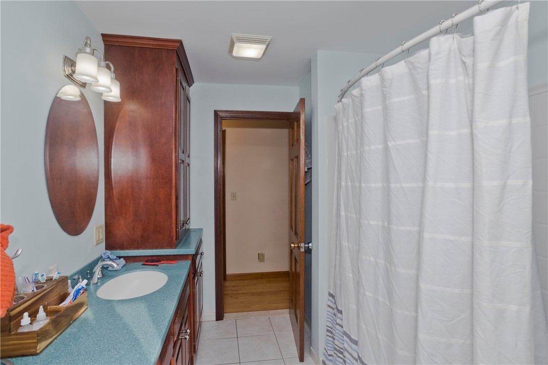 621 Black Plain Road North Smithfield, RI 02896 - Photo 21 of 30 Main Bath