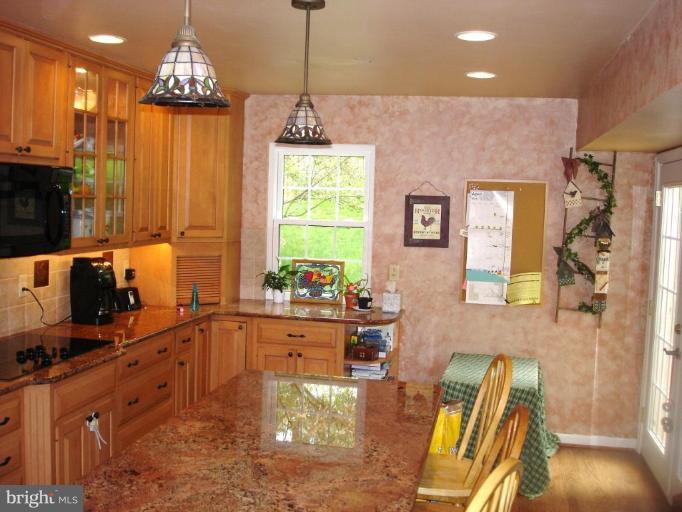 7324 Kindler Road Columbia, MD 21046 - Photo 5 of 19 Kitchen #2