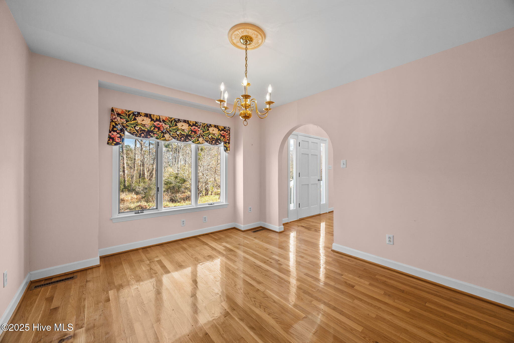 144 River Acres Road Washington, NC 27889 - Photo 19 of 60 Formal Dining