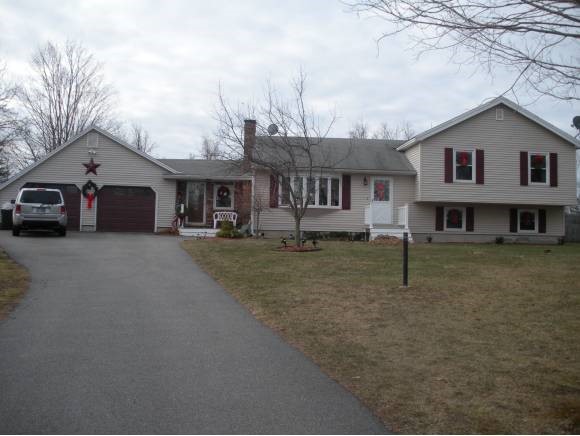 55 Exeter Road Kingston, NH 03848 - Photo 1 of 1