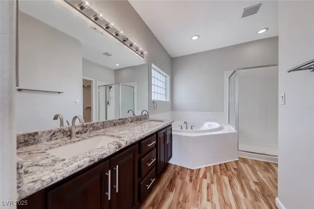 $2,595 | 3608 Julia Waldene Court, Las Vegas, NV 89129