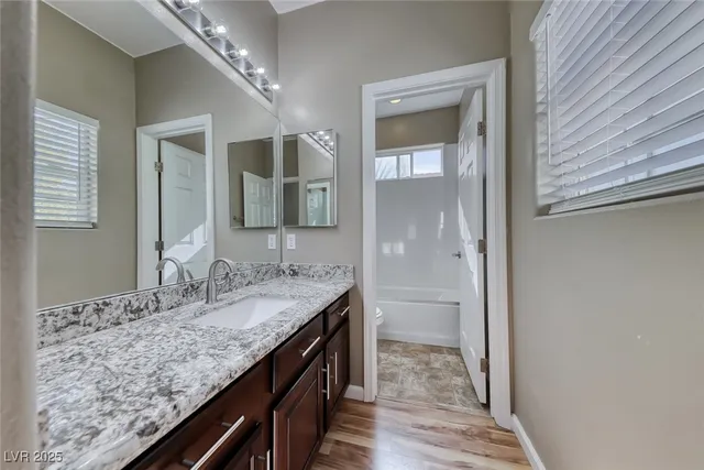 $2,595 | 3608 Julia Waldene Court, Las Vegas, NV 89129