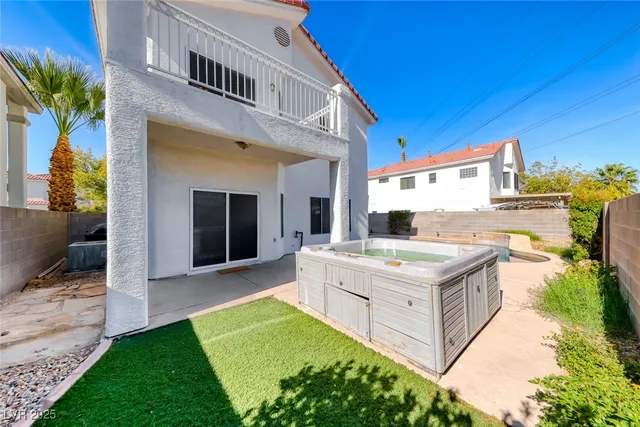 $2,595 | 3608 Julia Waldene Court, Las Vegas, NV 89129