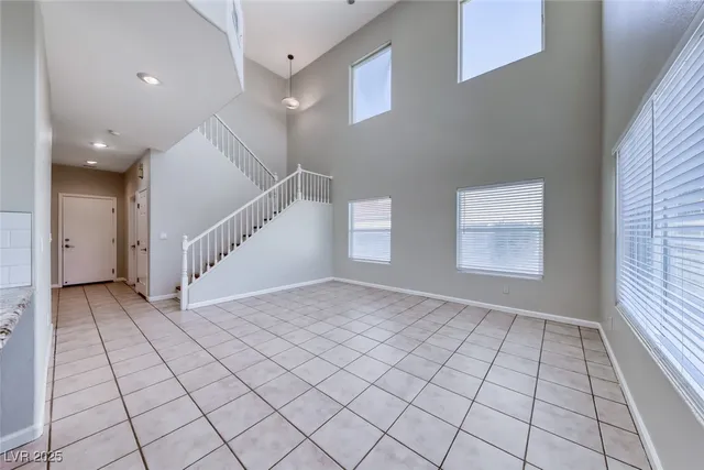 $2,595 | 3608 Julia Waldene Court, Las Vegas, NV 89129