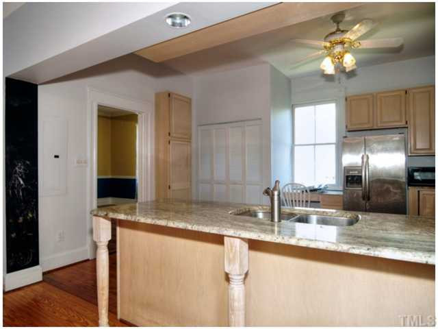 418 Elm Street Raleigh, NC 27604 - Photo 8 of 23 Photo 8