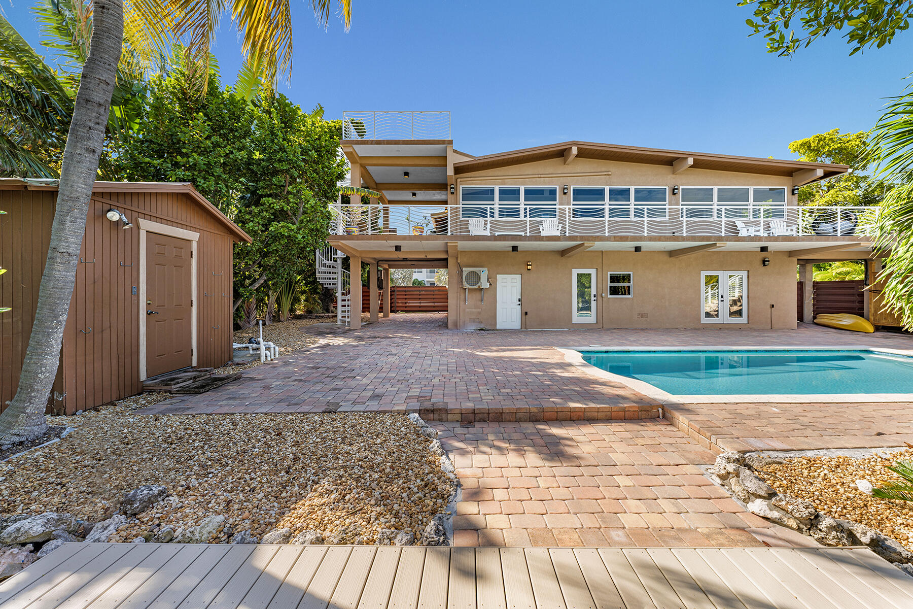 568 Sombrero Beach Road Marathon, FL 33050 - Photo 6 of 62 568 Sombrero Beach Road