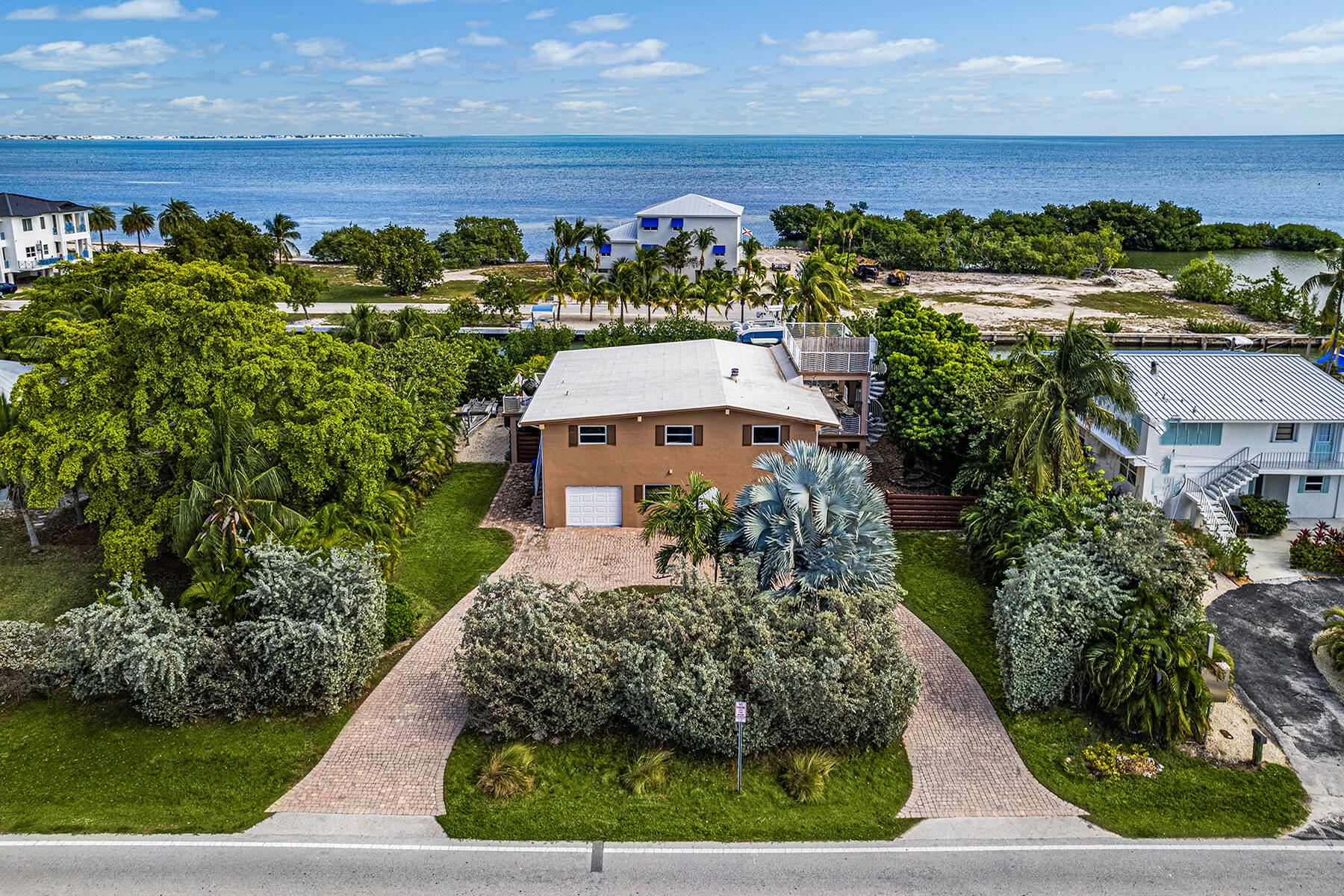 568 Sombrero Beach Road Marathon, FL 33050 - Photo 10 of 62 568 Sombrero Beach Road