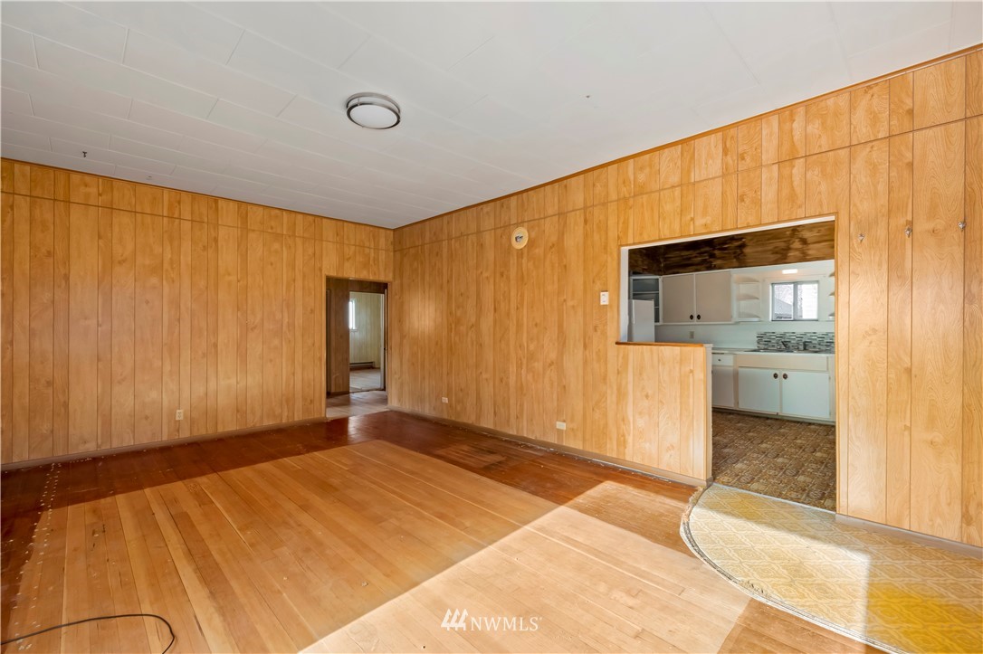 212 Myrtle Street Cosmopolis, WA 98537 - Photo 5 of 27 Gallery Image 5