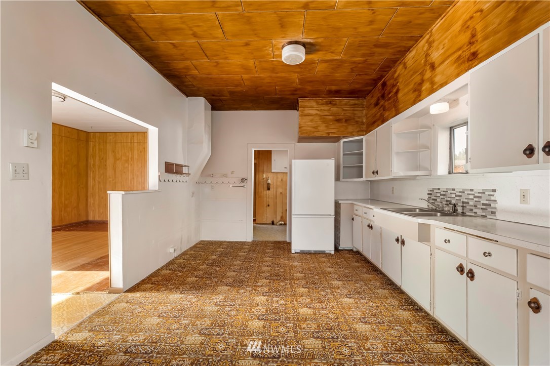212 Myrtle Street Cosmopolis, WA 98537 - Photo 7 of 27 Gallery Image 7