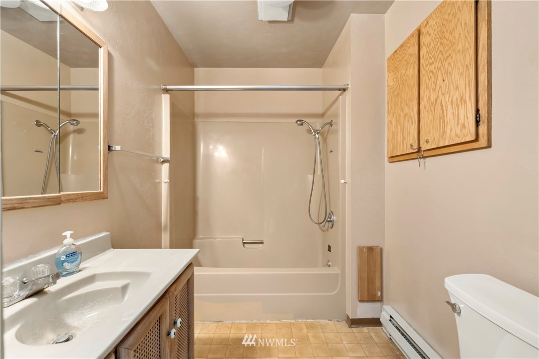 212 Myrtle Street Cosmopolis, WA 98537 - Photo 10 of 27 Gallery Image 10