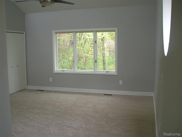 6903 John R Road Troy, MI 48085 - Photo 8 of 11 Bedroom