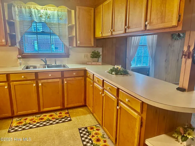 $134,600 | 405 East Simmons Avenue, Williamston, NC 27892