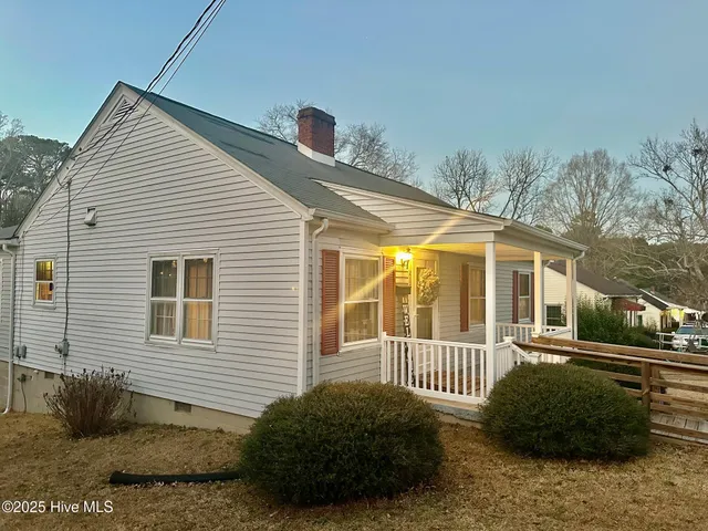 $134,600 | 405 East Simmons Avenue, Williamston, NC 27892