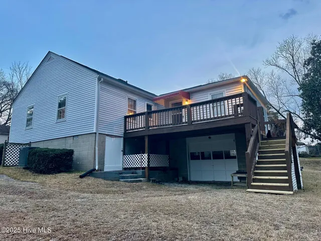 $134,600 | 405 East Simmons Avenue, Williamston, NC 27892