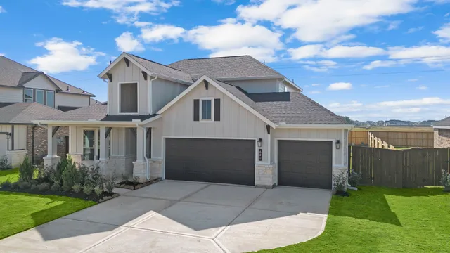 $438,980 | 620 Cross Timbers Trace, Hempstead, TX 77445