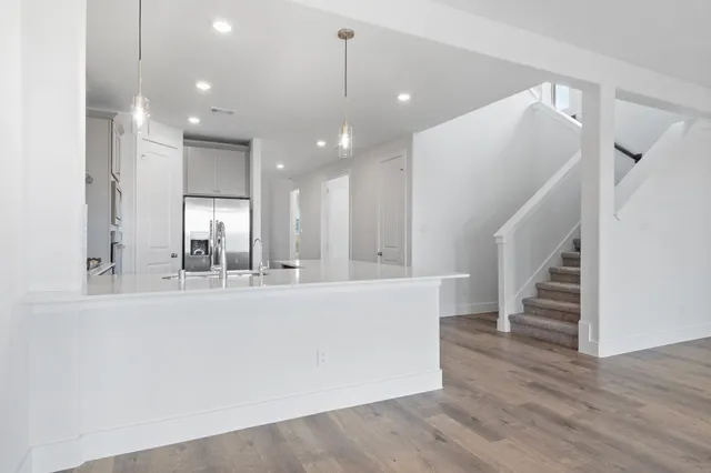 $438,980 | 620 Cross Timbers Trace, Hempstead, TX 77445