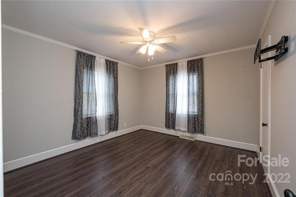 477 Black Oak Ridge Road Taylorsville, NC 28681 - Photo 17 of 19 Gallery Image 17