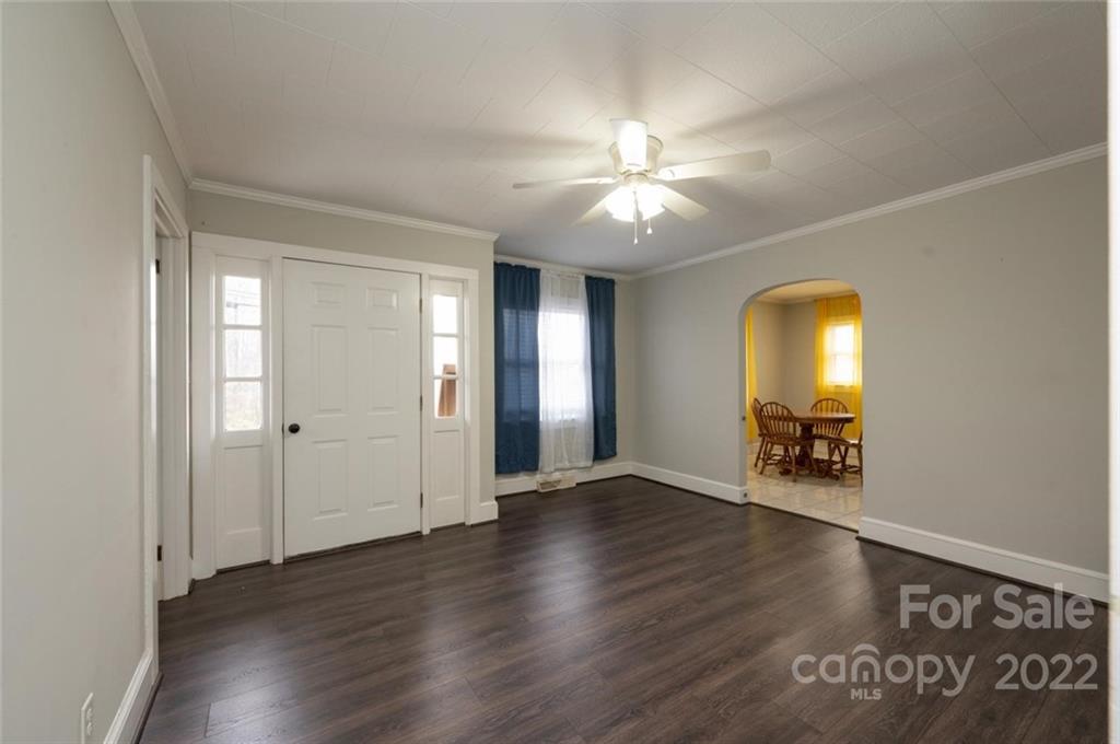 477 Black Oak Ridge Road Taylorsville, NC 28681 - Photo 3 of 19 Gallery Image 3