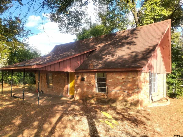 $895 | 1011 West 2nd Street, Tyler, TX 75701