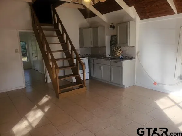 $995 | 1011 West 2nd Street, Tyler, TX 75701