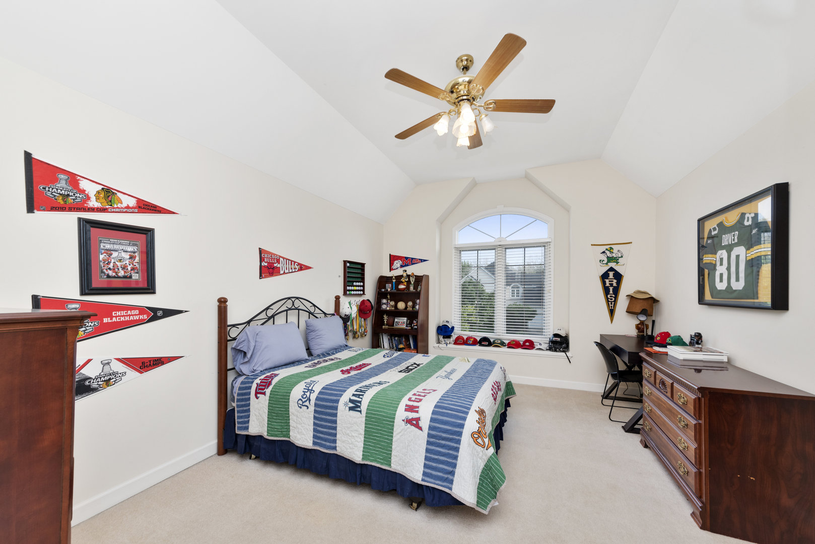 1707 Robert Lane Naperville, IL 60564 - Photo 24 of 33