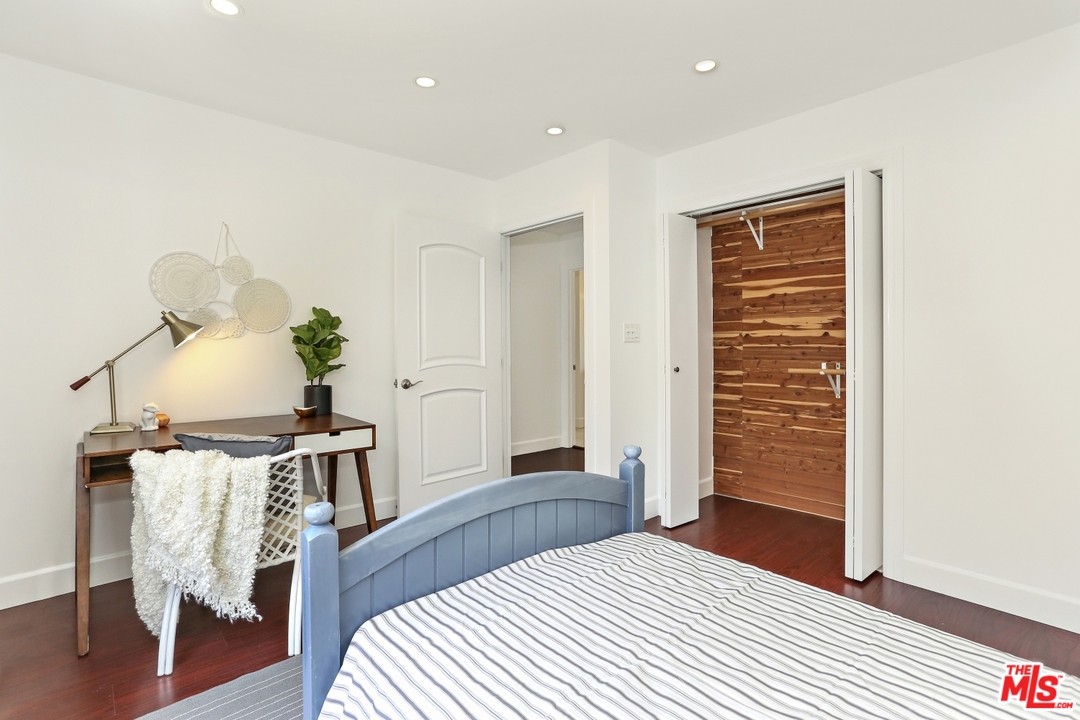 3423 Greensward Road Los Angeles, CA 90039 - Photo 21 of 35 Gallery Image 21