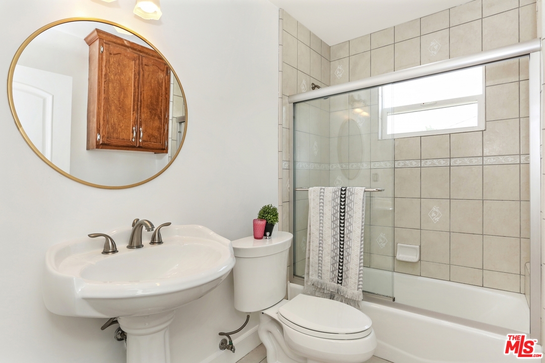 3423 Greensward Road Los Angeles, CA 90039 - Photo 22 of 35 Gallery Image 22