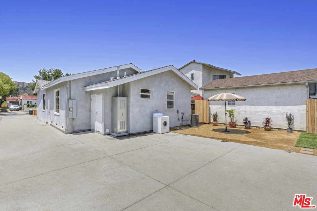 3423 Greensward Road Los Angeles, CA 90039 - Photo 29 of 35 Gallery Image 29